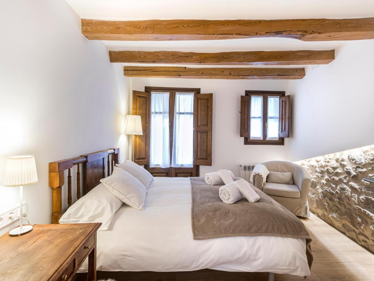 Cal Rellotger De Solsona Apartment Exterior photo